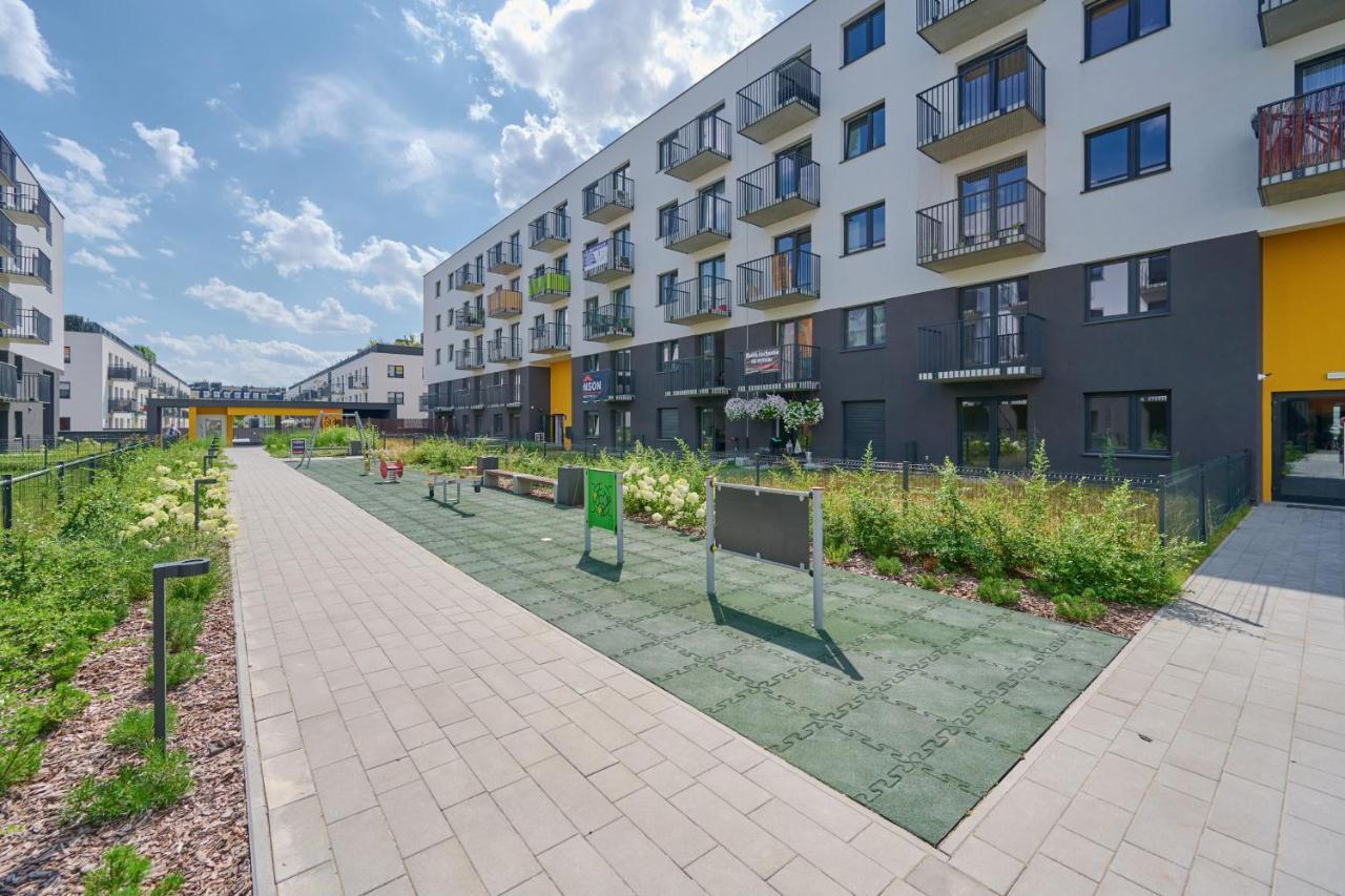 Exclusive Apartment With Balcony & Parking Wroclaw By Renters Prestige Zewnętrze zdjęcie