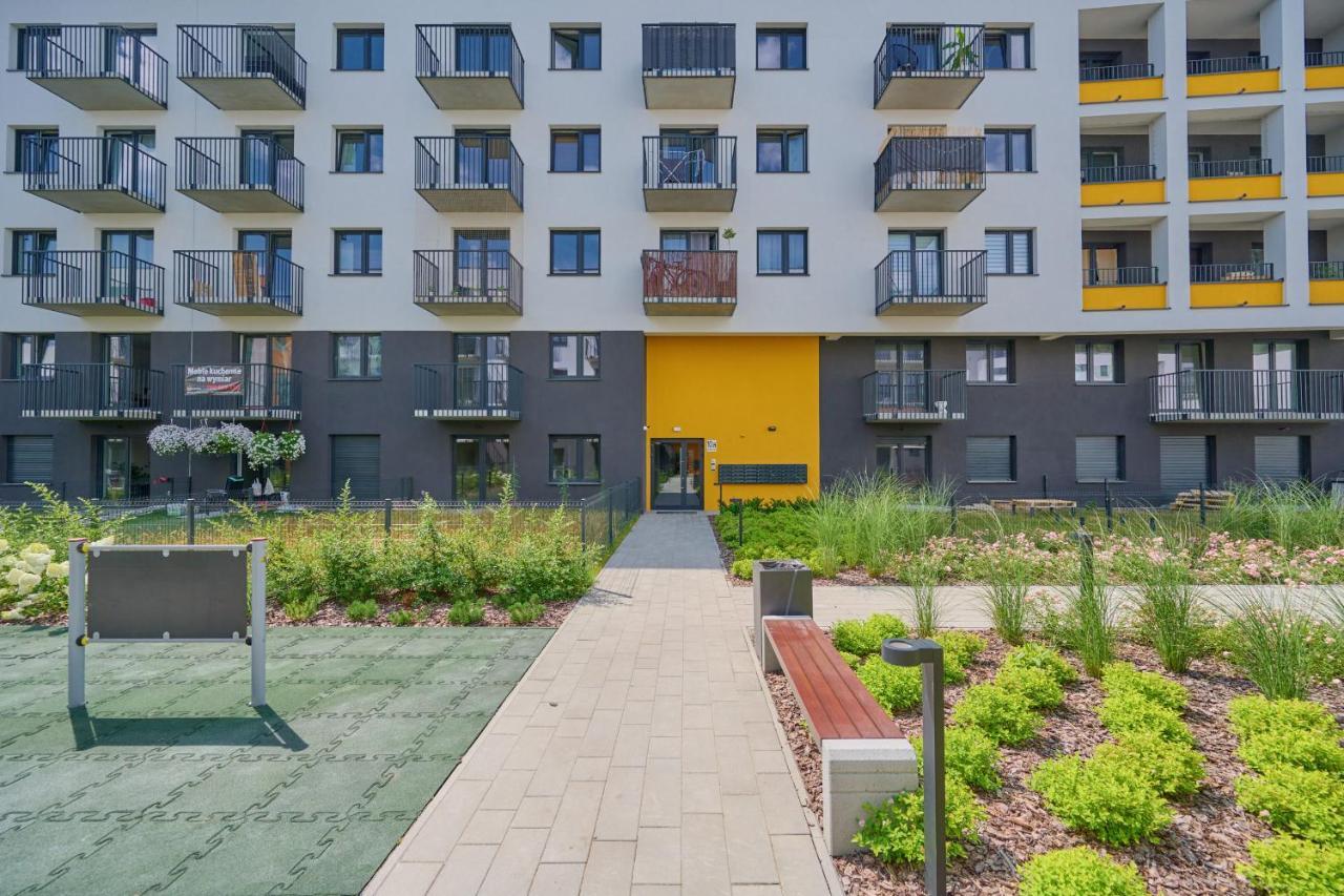 Exclusive Apartment With Balcony & Parking Wroclaw By Renters Prestige Zewnętrze zdjęcie